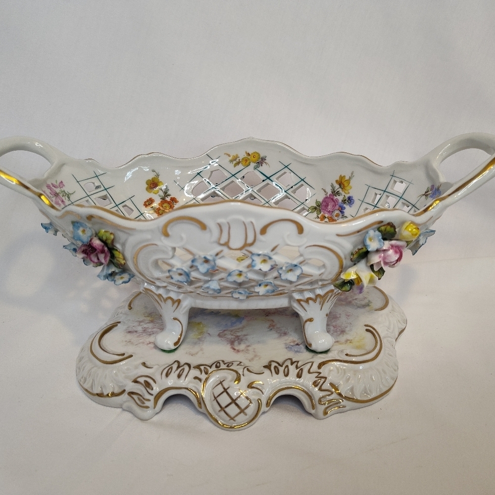 19th Century Carl Thieme Reticulated Centerpiece RARE WITH BASE